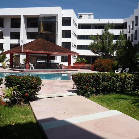 Hotel Debliz Campeche Ngoại thất bức ảnh