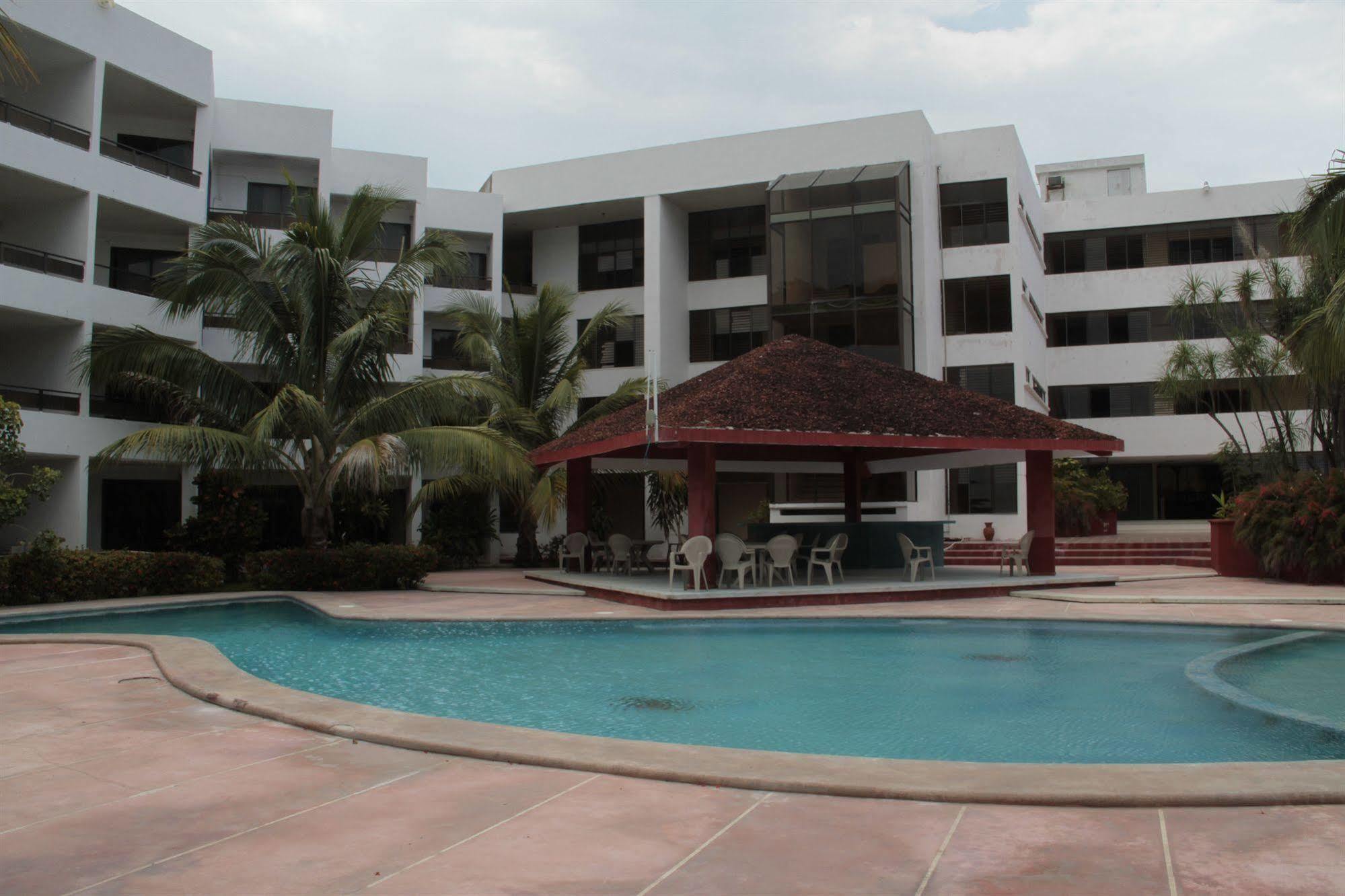 Hotel Debliz Campeche Ngoại thất bức ảnh